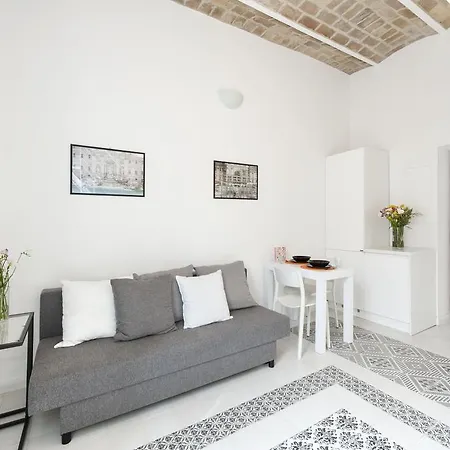 Vatican White Domus Apartment Rom
